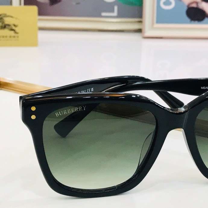 Picture of Burberry Sunglasses _SKUfw49886300fw